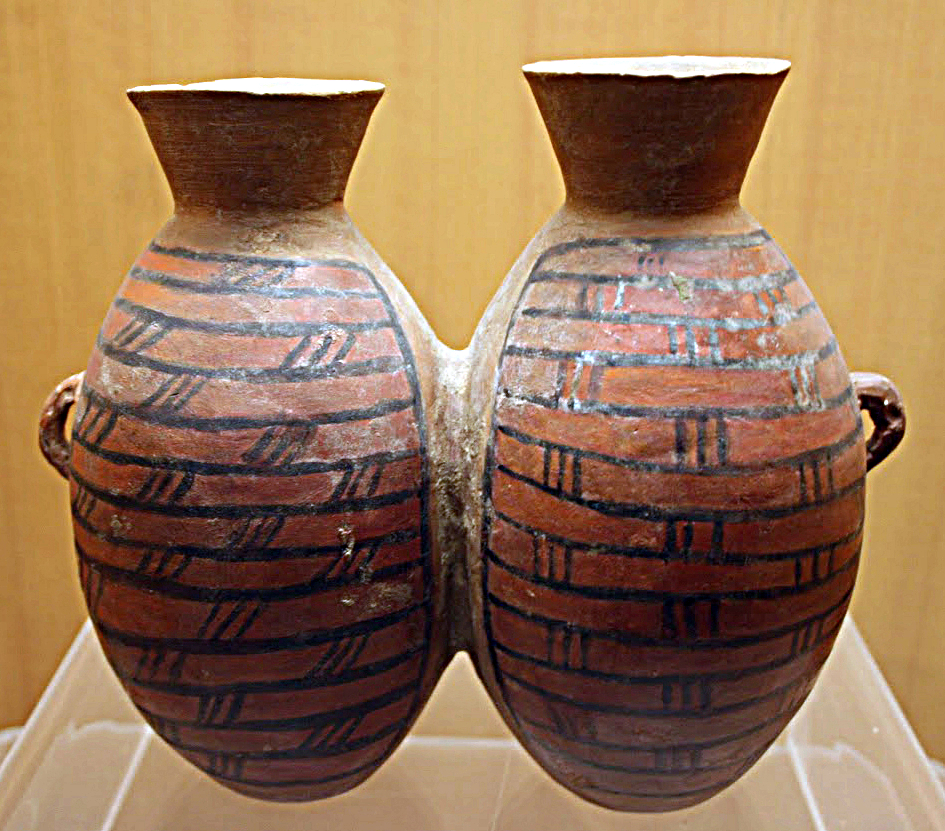 Yangshao-Culture. Dahecun. Pots jumeaux type hu. Dahecun(III)-Qinwangzhai._Henan_Provincial_Museum,_Zhengzhou